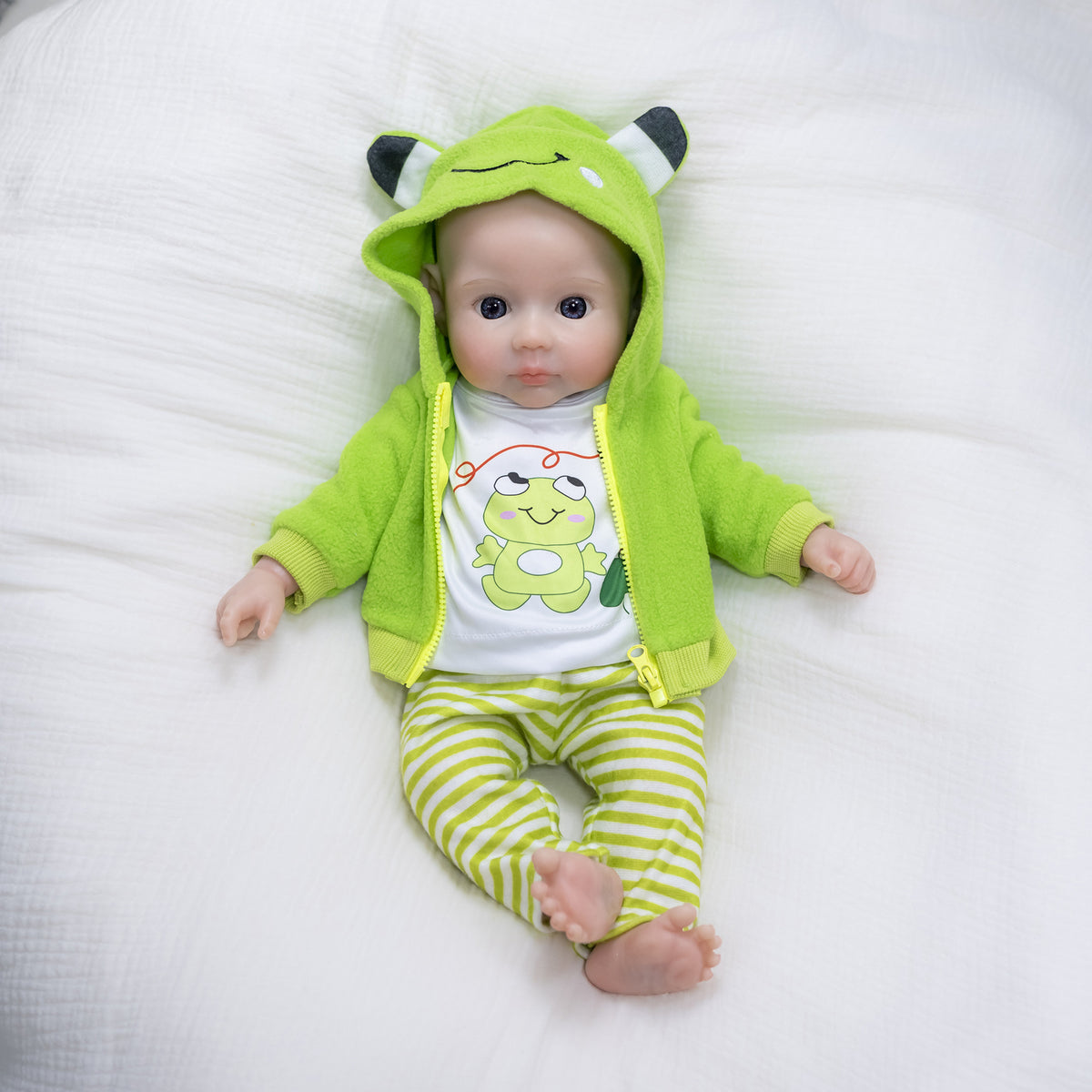 16 / 18 Inch with Full Silicone Realistic Reborn Doll, Heartwarming Companion for Children and Adult Collectors on Special Occasions
