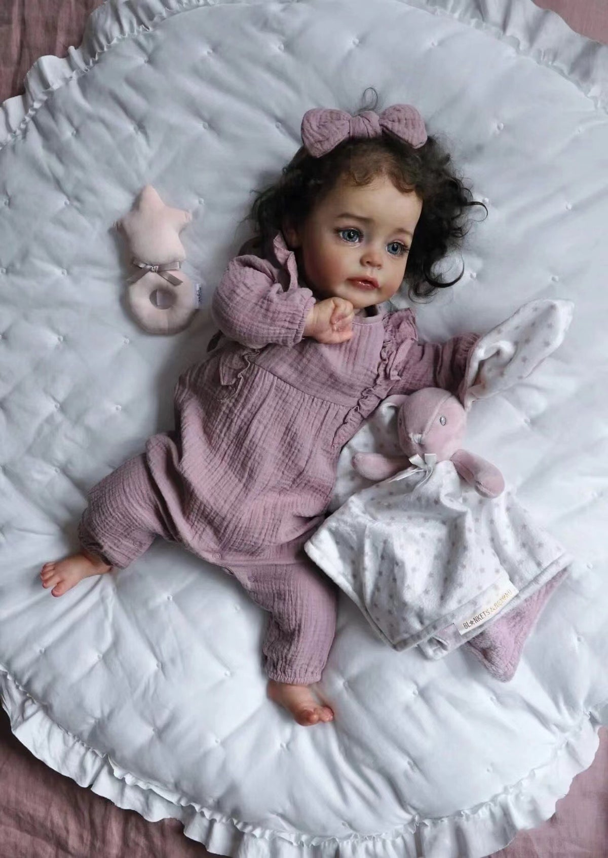 24 inch Reborn Dolls with Cloth Body Lifelike Doll Women Girl Gift