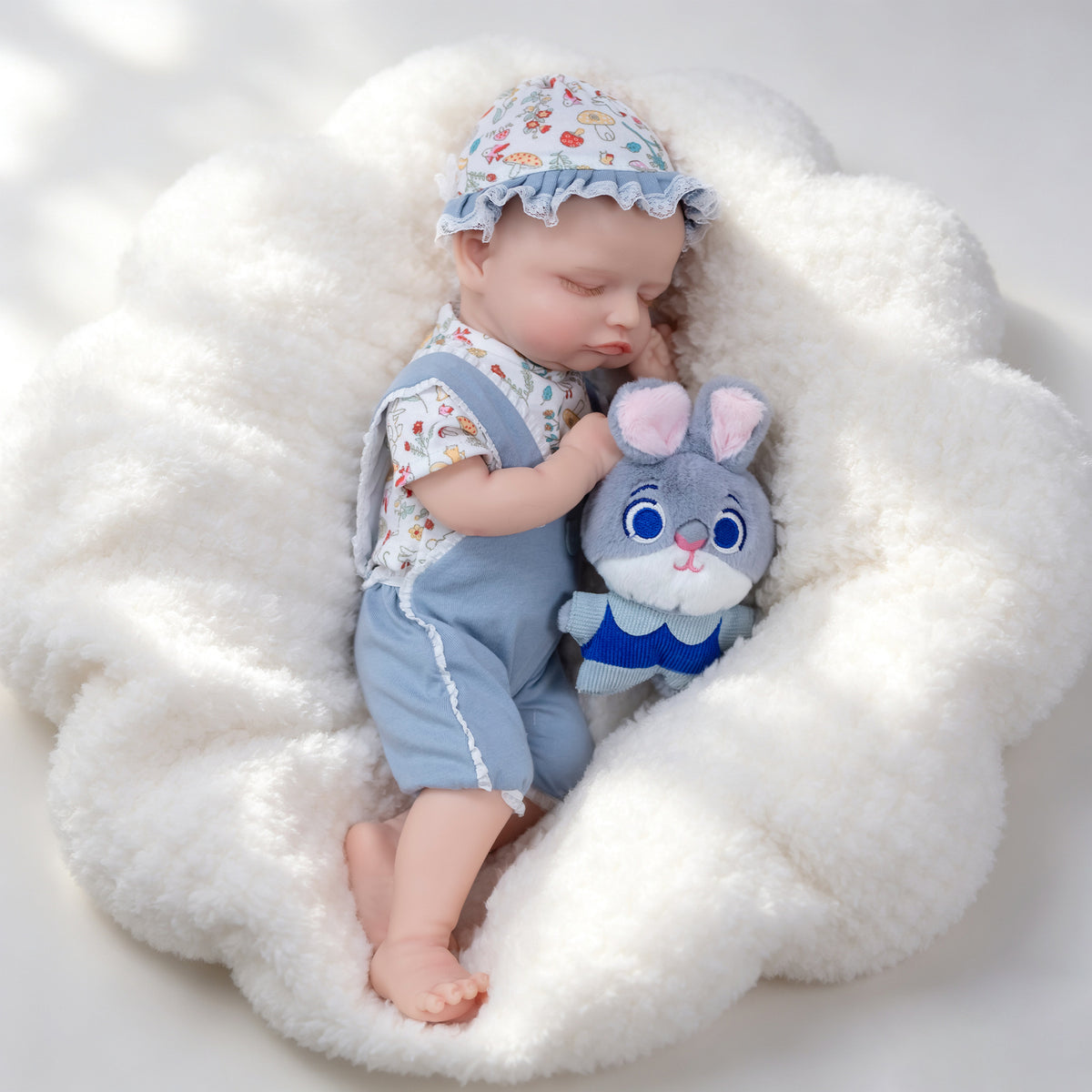 Lifelike 16 Inch Full Silicone Newborn‑Style Doll,  Multi‑age Companion for Holiday Gifting