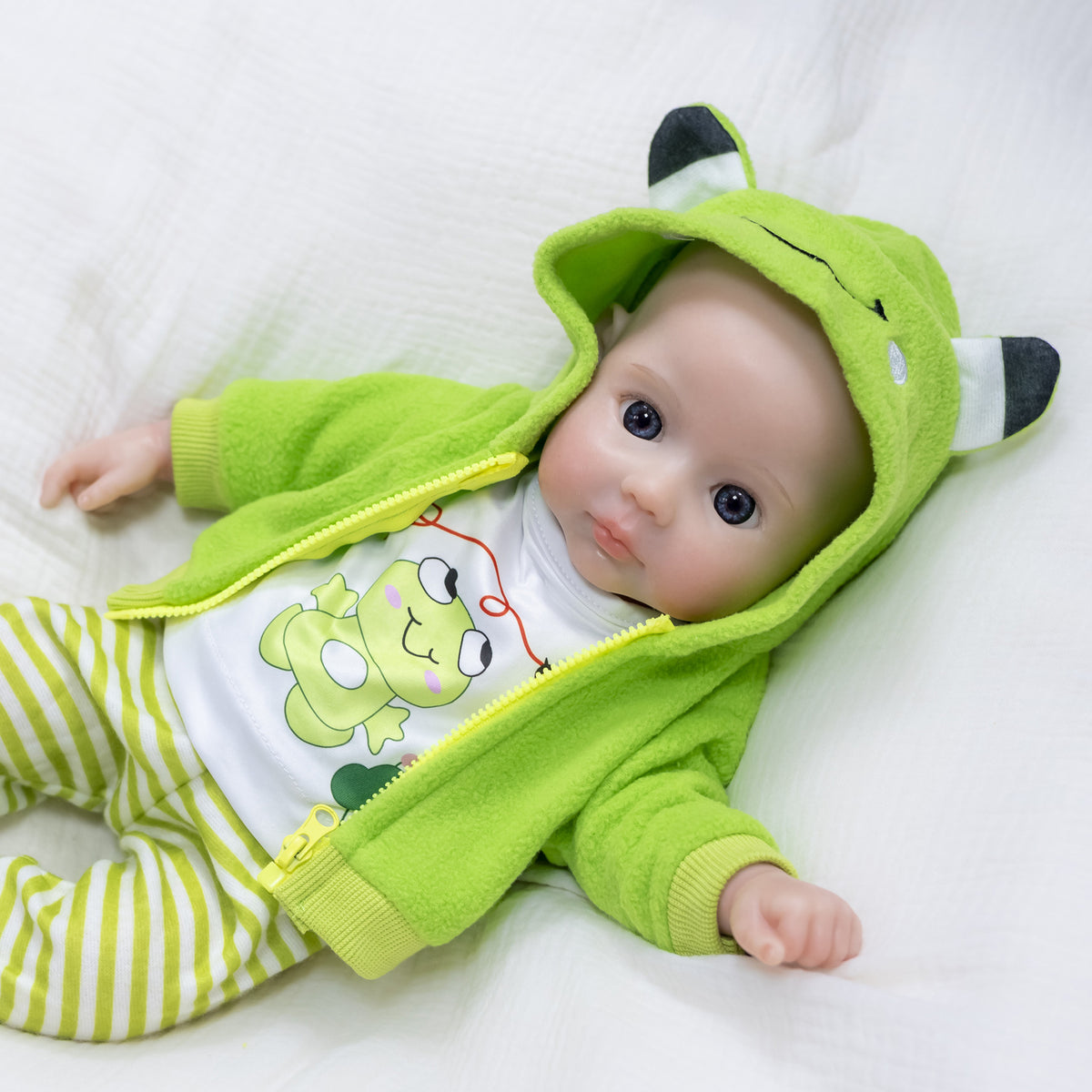 16 / 18 Inch with Full Silicone Realistic Reborn Doll, Heartwarming Companion for Children and Adult Collectors on Special Occasions