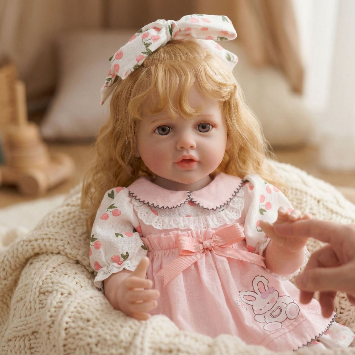 22 inch reborn doll with Full vinyl body, simulated baby hair transplant, handmade exquisitely painted house toy doll gift
