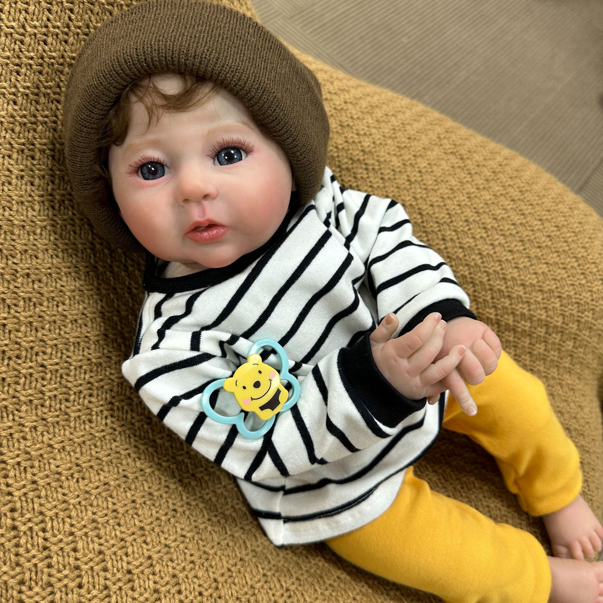 20 inch with Cloth Body Touch Soft Newborn Baby Dolls Toys for Girls Reborn Dolls