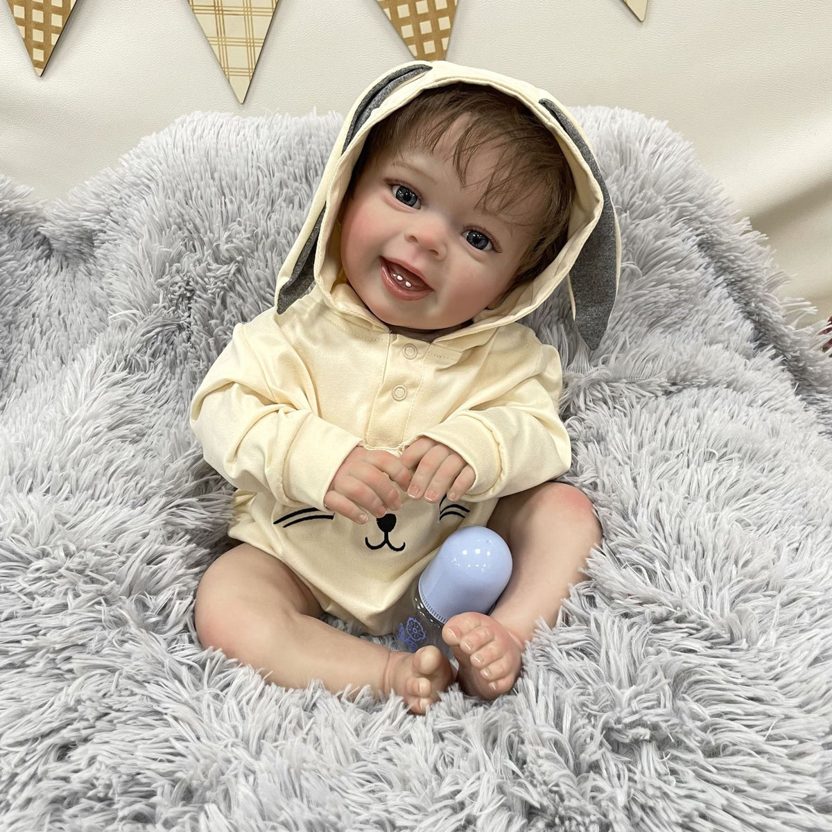 23 Inch Real Life Reborn Baby Doll with Cloth Body True-to-Life 3D Skin Handmade Newborn Style Doll Toy for Girls