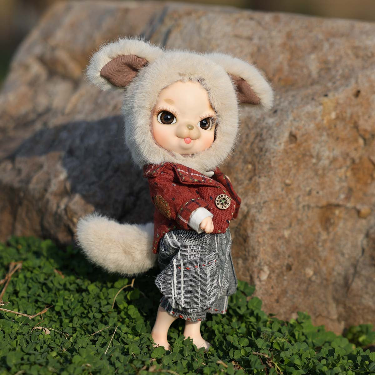 Adorable 10 Inch Porcelain Dress-up Baby Brownish red Dolls (BJD)