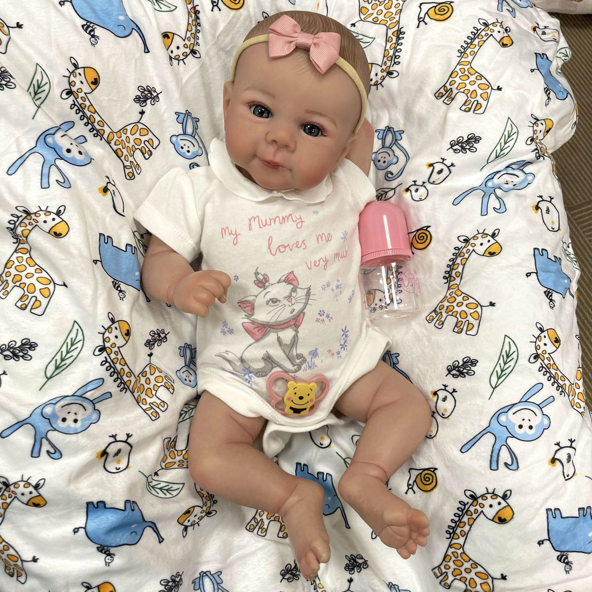 20 Inch Realistic Reborn Newborn Dolls with Cloth Body Detailed 3D Skin Handmade Collectible Doll Toy for Girls & Doll Lovers