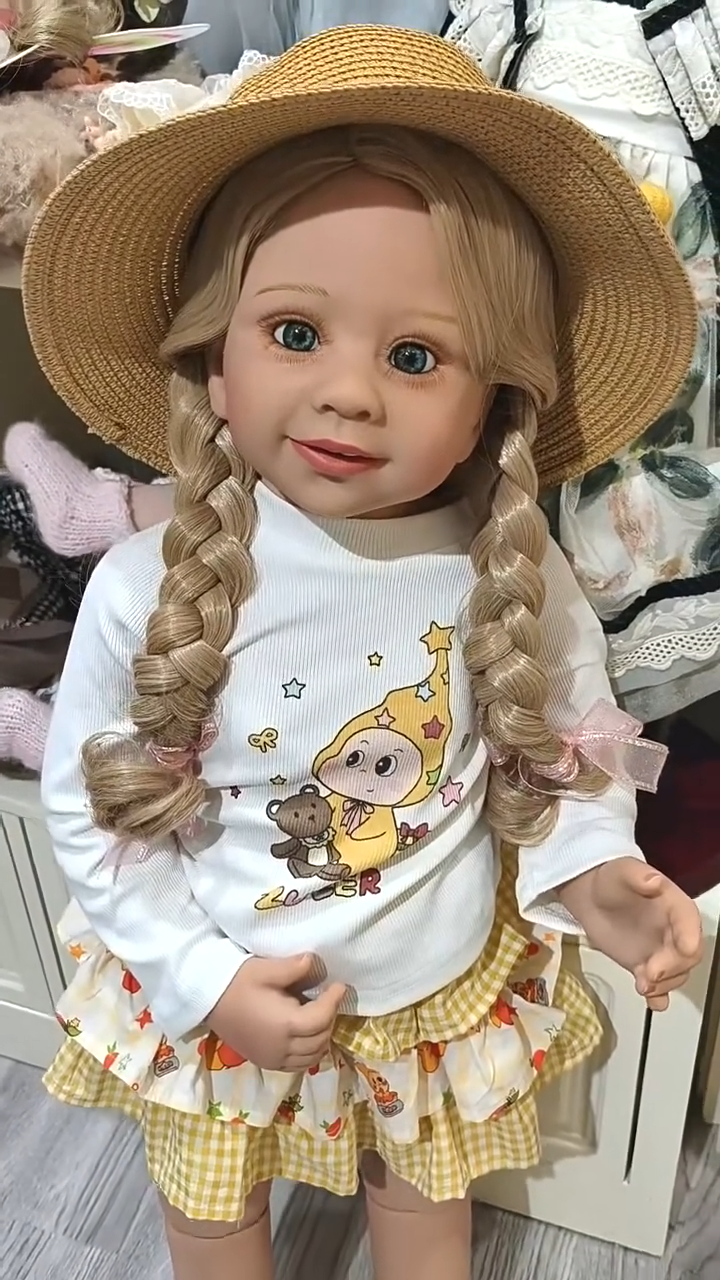 80cm 2-3 year old girl doll, real and high fidelity BJD joint doll